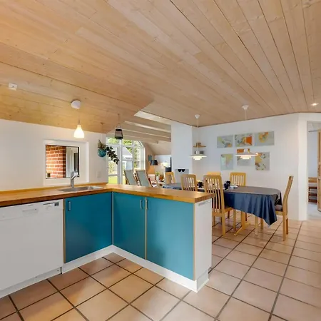 Ferienhaus Hunno - 3km From The Sea By Interhome *
