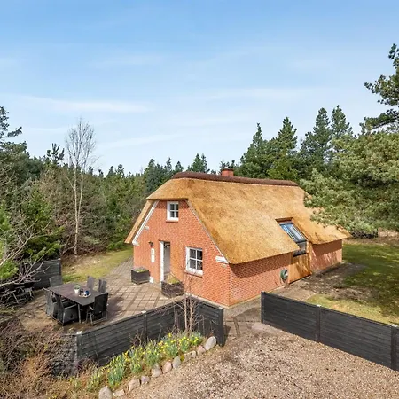 Ferienhaus Hunno - 3km From The Sea By Interhome *